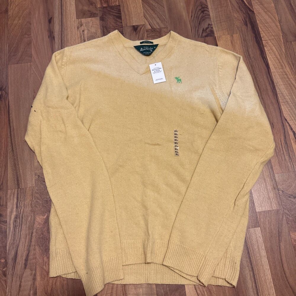 Vintage 2000’s Yellow Muscle Sweater Preppy Abercrombie & NWT Y2K XL